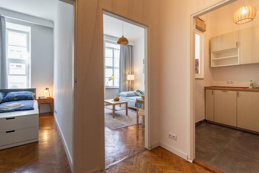 Royal Route Apartment Fully Equipped Красков Екстериор снимка